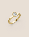 Miami bague de fiançailles diamant taille émeraude