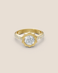 Sunkissed bague de fiançailles diamant taille brillant rond